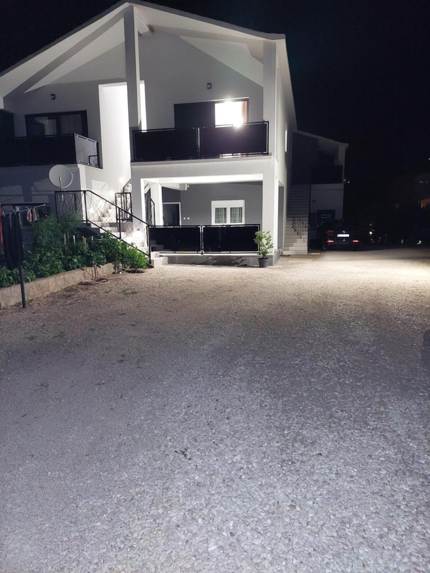 Apartmani Karla Paklenica 斯塔利格拉德-帕克利尼卡 外观 照片