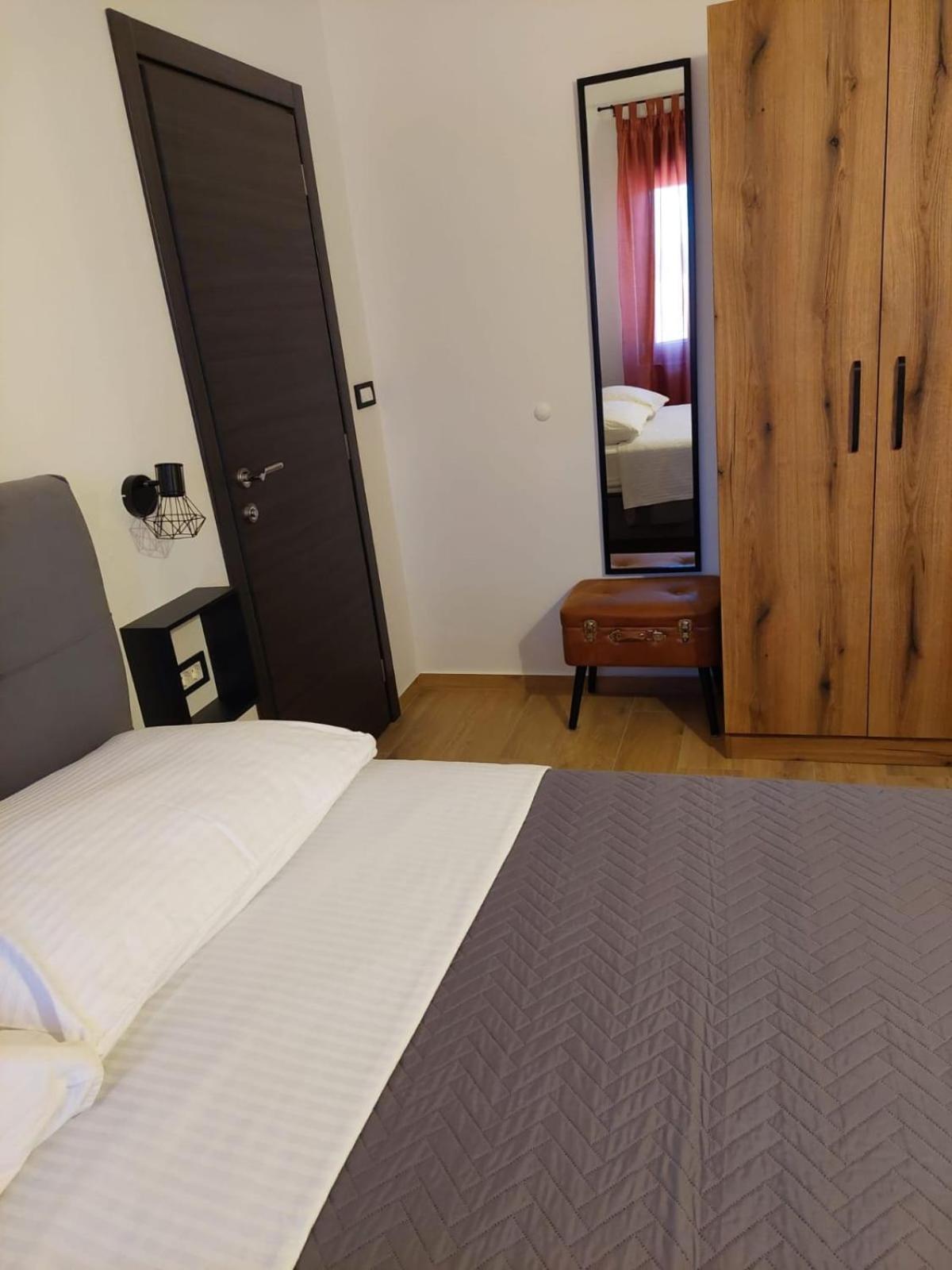 Apartmani Karla Paklenica 斯塔利格拉德-帕克利尼卡 外观 照片