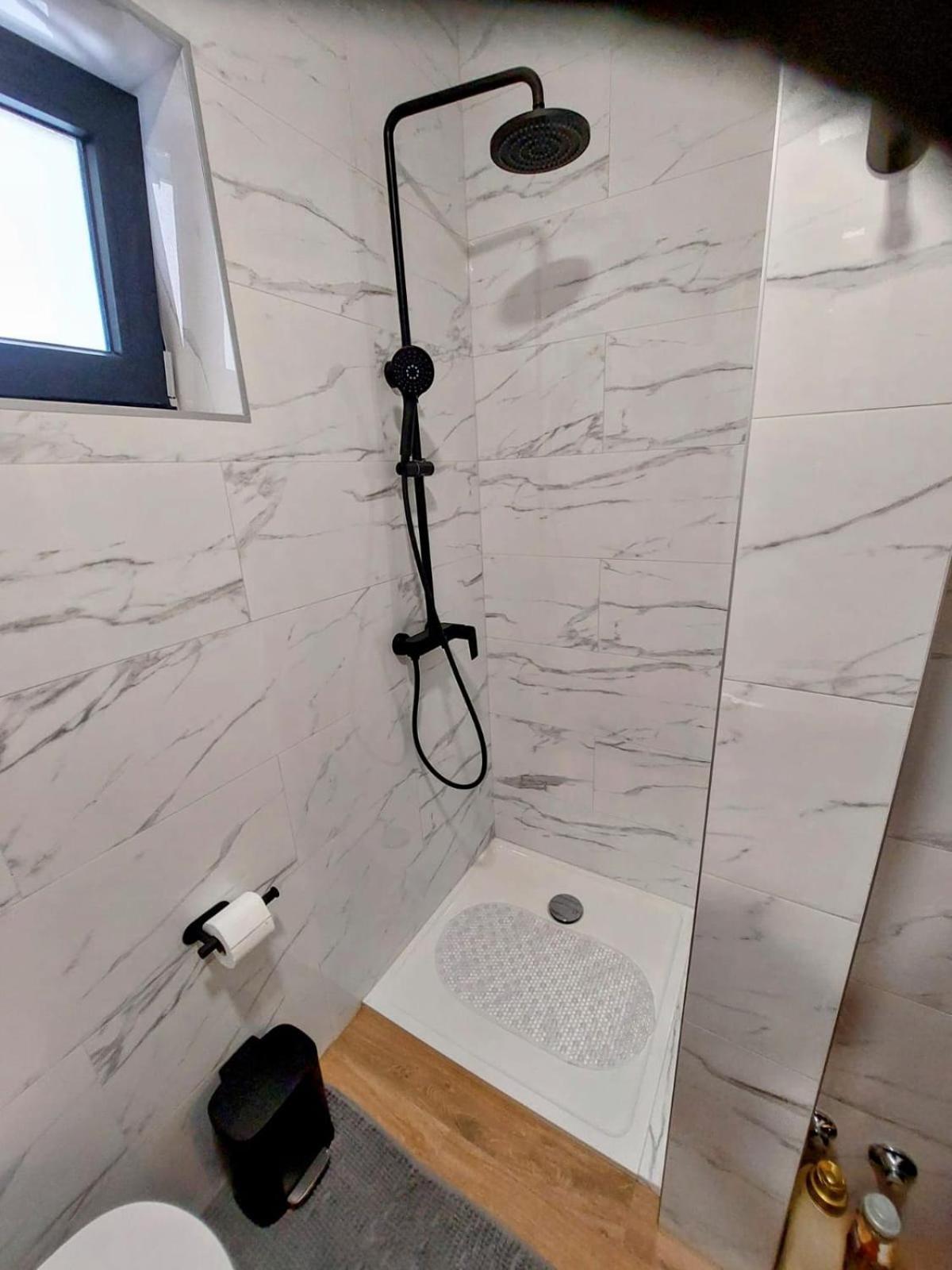 Apartmani Karla Paklenica 斯塔利格拉德-帕克利尼卡 外观 照片